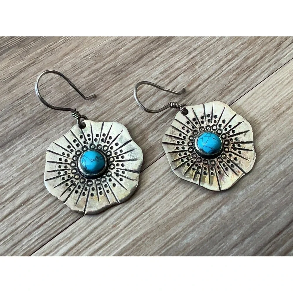Handmade Sterling Dreamcatcher style turquoise earrings - made‎ in Egypt